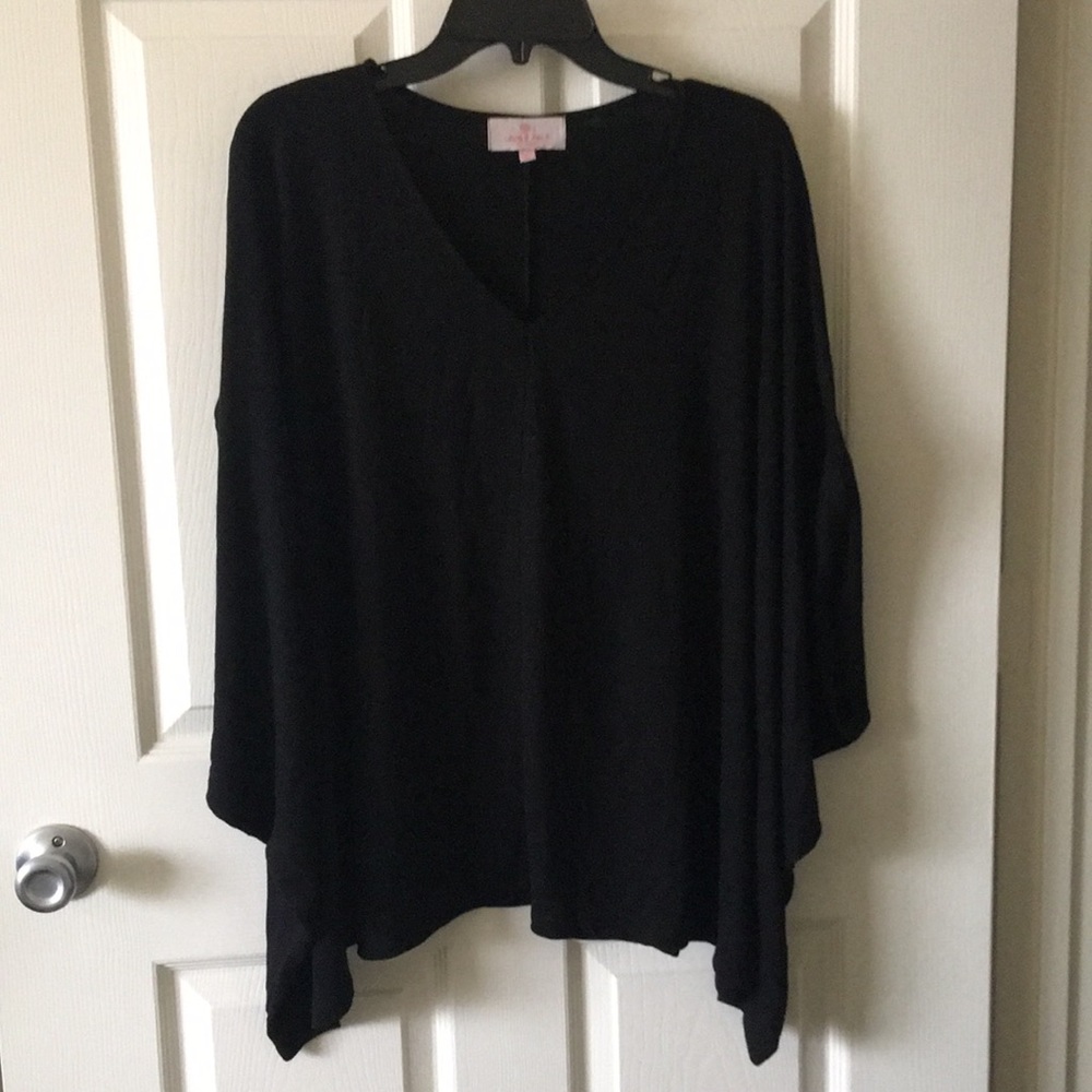 Laurie Felt Los Angeles XL/1X Oversized Poncho Type Top with V-Neck NWOT (Black)